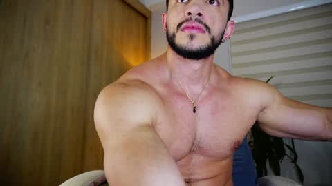 Snapshot of erick_thompson chatting on 01/24/25, 09:58 Erick Thompson online show from 01/24/25, 09:58