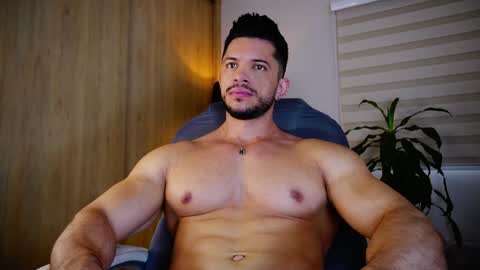 Snapshot of erick_thompson chatting on 02/08/25, 06:33 Erick Thompson online show from 02/08/25, 06:33