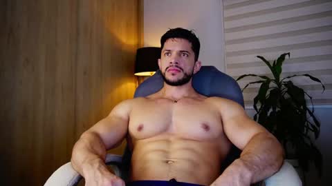 Snapshot of erick_thompson chatting on 02/19/25, 09:58 Erick Thompson online show from 02/19/25, 09:58