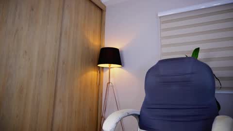 Snapshot of erick_thompson chatting on 03/08/25, 07:53 Erick Thompson online show from 03/08/25, 07:53