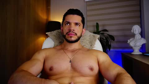 Snapshot of erick_thompson chatting on 10/08/25, 10:29 Erick Thompson online show from 10/08/25, 10:29