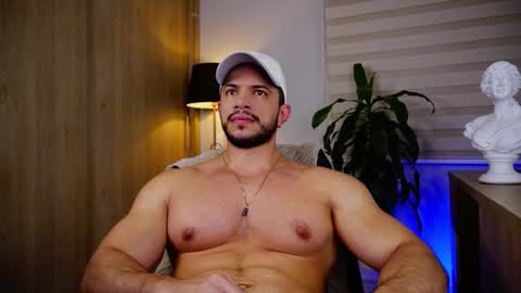 Snapshot of erick_thompson chatting on 10/30/25, 10:32 Erick Thompson online show from 10/30/25, 10:32