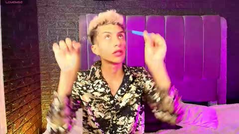 Snapshot of erick_velveth chatting on 11/07/25, 09:15 erick online show from 11/07/25, 09:15