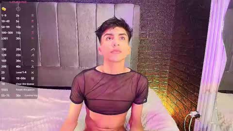 Snapshot of erick_velveth chatting on 12/18/25, 05:24 erick online show from 12/18/25, 05:24