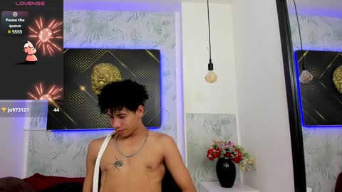 Snapshot of erick_zhimerman chatting on 01/21/25, 10:08 online show from 01/21/25, 10:08