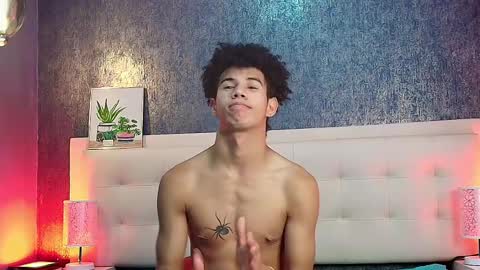 Snapshot of erick_zhimerman chatting on 03/03/25, 09:44 online show from 03/03/25, 09:44