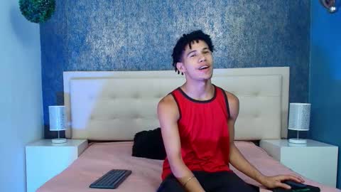 Snapshot of erick_zhimerman chatting on 09/25/25, 03:10 online show from 09/25/25, 03:10