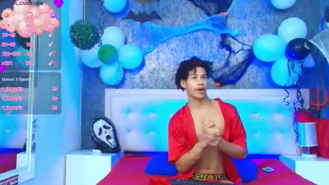 Snapshot of erick_zhimerman chatting on 10/31/25, 04:57 online show from 10/31/25, 04:57