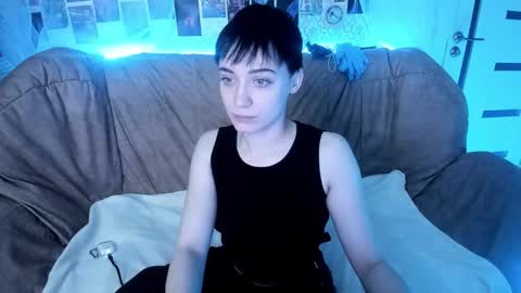 Snapshot of erickafetish chatting on 12/01/25, 03:17 Ericka online show from 12/01/25, 03:17