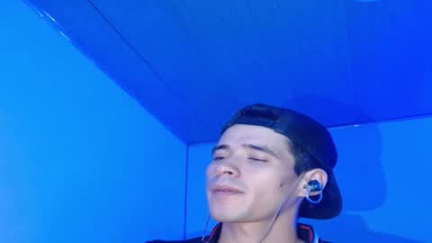 erikk 565 online show from 01/14/26, 06:08