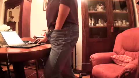 Steph et Eric online show from 11/29/25, 09:29