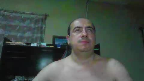 Snapshot of erik1781 chatting on 05/10/26, 05:56 erik1781 online show from 05/10/26, 05:56