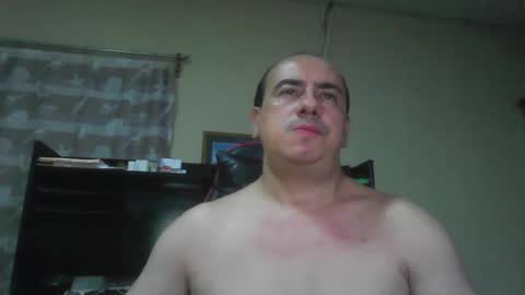 Snapshot of erik1781 chatting on 05/27/26, 02:41 erik1781 online show from 05/27/26, 02:41