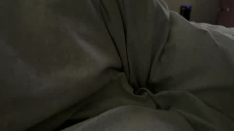 Snapshot of erik84915 chatting on 04/17/26, 02:09 erik84915 online show from 04/17/26, 02:09
