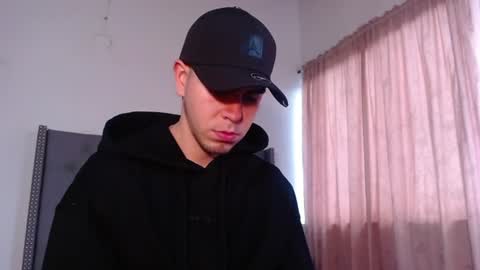 Erik rodriguez online show from 06/09/26, 12:39