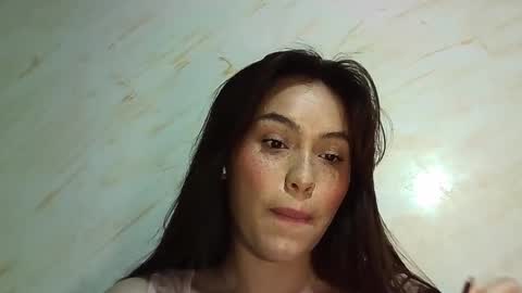 Snapshot of erika_depp chatting on 05/21/26, 06:37 Erika online show from 05/21/26, 06:37
