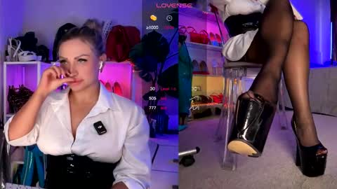 Erika      online show from 10/08/25, 01:31