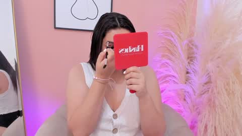 Snapshot of erika_mendez1 chatting on 01/31/25, 02:49 Erika Mendez online show from 01/31/25, 02:49