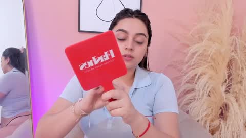 Snapshot of erika_mendez1 chatting on 02/07/25, 06:56 Erika Mendez online show from 02/07/25, 06:56