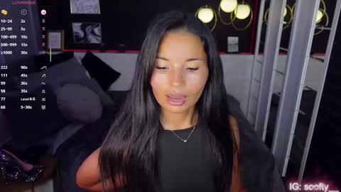 Erika online show from 03/02/25, 05:44