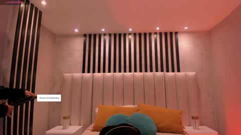 Snapshot of erikabenz chatting on 05/25/26, 12:22 Erika Benz online show from 05/25/26, 12:22