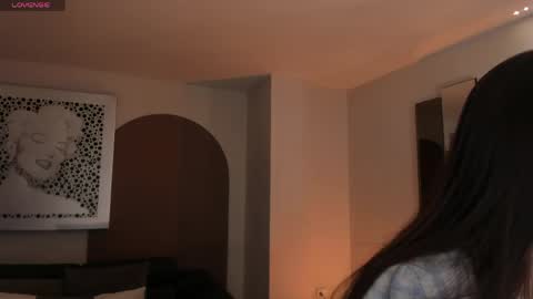 Snapshot of erikabenz chatting on 06/04/26, 12:33 Erika Benz online show from 06/04/26, 12:33