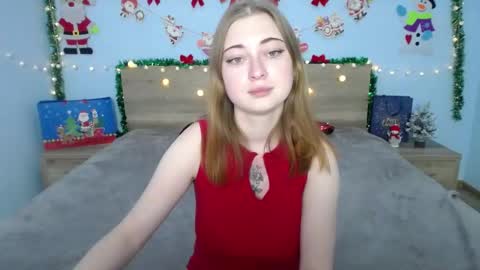 Snapshot of erikafanks chatting on 01/05/25, 02:27 erikafanks online show from 01/05/25, 02:27