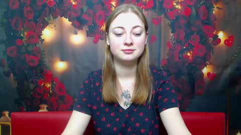 Snapshot of erikafanks chatting on 03/07/25, 02:36 erikafanks online show from 03/07/25, 02:36