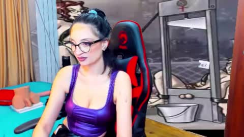 erikalorren online show from 01/16/25, 10:02