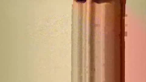 Snapshot of erikstar chatting on 10/11/25, 10:30 erikstar online show from 10/11/25, 10:30