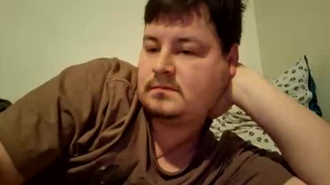 Snapshot of erikstar chatting on 11/14/25, 03:22 erikstar online show from 11/14/25, 03:22