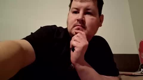 Snapshot of erikstar chatting on 02/07/26, 04:38 erikstar online show from 02/07/26, 04:38