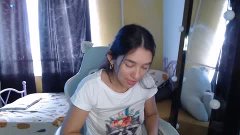 erina_1 online show from 09/08/25, 05:23