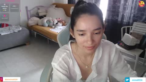 Snapshot of erina_1 chatting on 04/18/26, 05:17 erina_1 online show from 04/18/26, 05:17