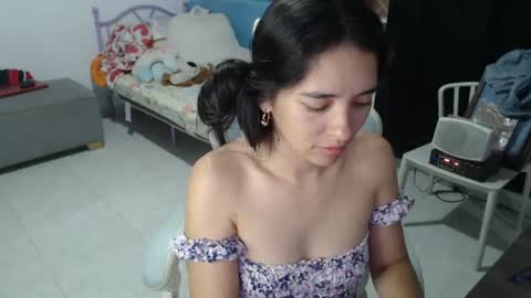 Snapshot of erina_1 chatting on 07/02/26, 03:23 erina_1 online show from 07/02/26, 03:23