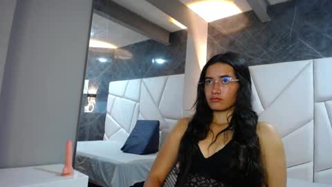 Snapshot of eris_kaosu14 chatting on 04/07/26, 12:05 Eris online show from 04/07/26, 12:05