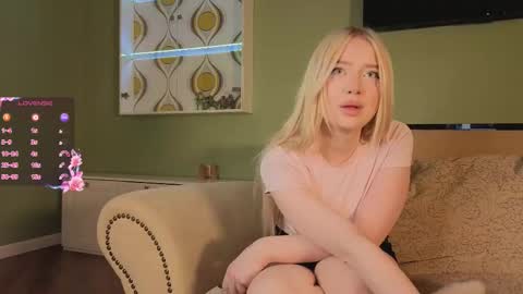 Chanel online show from 03/18/26, 08:45