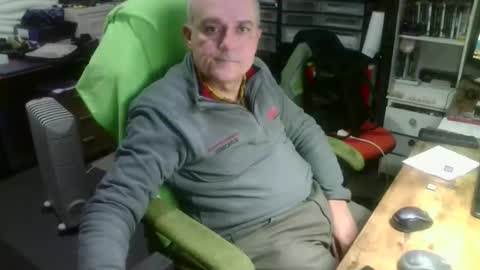 ernello online show from 11/16/25, 09:53