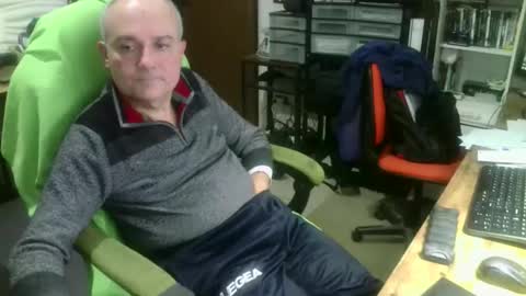 ernello online show from 12/16/25, 10:59