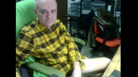 Snapshot of ernello chatting on 01/16/26, 07:40 ernello online show from 01/16/26, 07:40