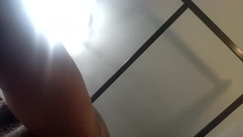 Snapshot of ernestdom123 chatting on 01/08/25, 05:48 Hmmmhmmmm online show from 01/08/25, 05:48