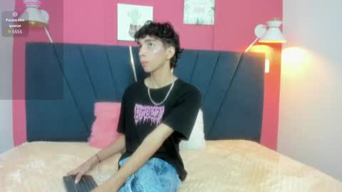 Snapshot of ero_boy40 chatting on 07/17/26, 04:08 ero_boy40 online show from 07/17/26, 04:08
