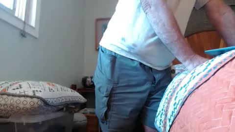 Snapshot of eros2121 chatting on 04/23/26, 08:33 eros online show from 04/23/26, 08:33