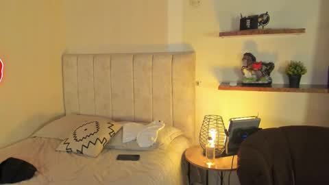 Snapshot of eros_becker_ chatting on 03/21/26, 08:30 eros_becker_ online show from 03/21/26, 08:30