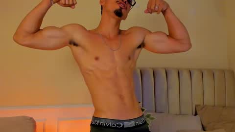 Snapshot of eros_becker_ chatting on 04/01/26, 04:13 eros_becker_ online show from 04/01/26, 04:13