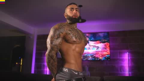 Snapshot of eros_dark_ chatting on 04/20/26, 01:52 EROS DARK online show from 04/20/26, 01:52
