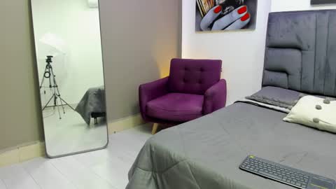 Snapshot of eros_mancini chatting on 10/07/25, 11:18 Eros Mancini online show from 10/07/25, 11:18