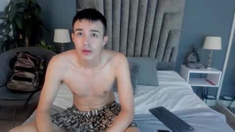 Snapshot of eros_mancini chatting on 11/10/25, 11:20 Eros Mancini online show from 11/10/25, 11:20