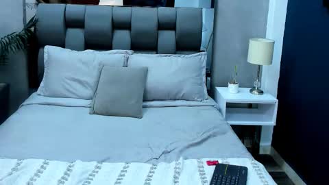 Snapshot of eros_mancini chatting on 11/25/25, 04:01 Eros Mancini online show from 11/25/25, 04:01