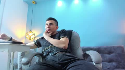 Eross online show from 09/11/25, 01:11